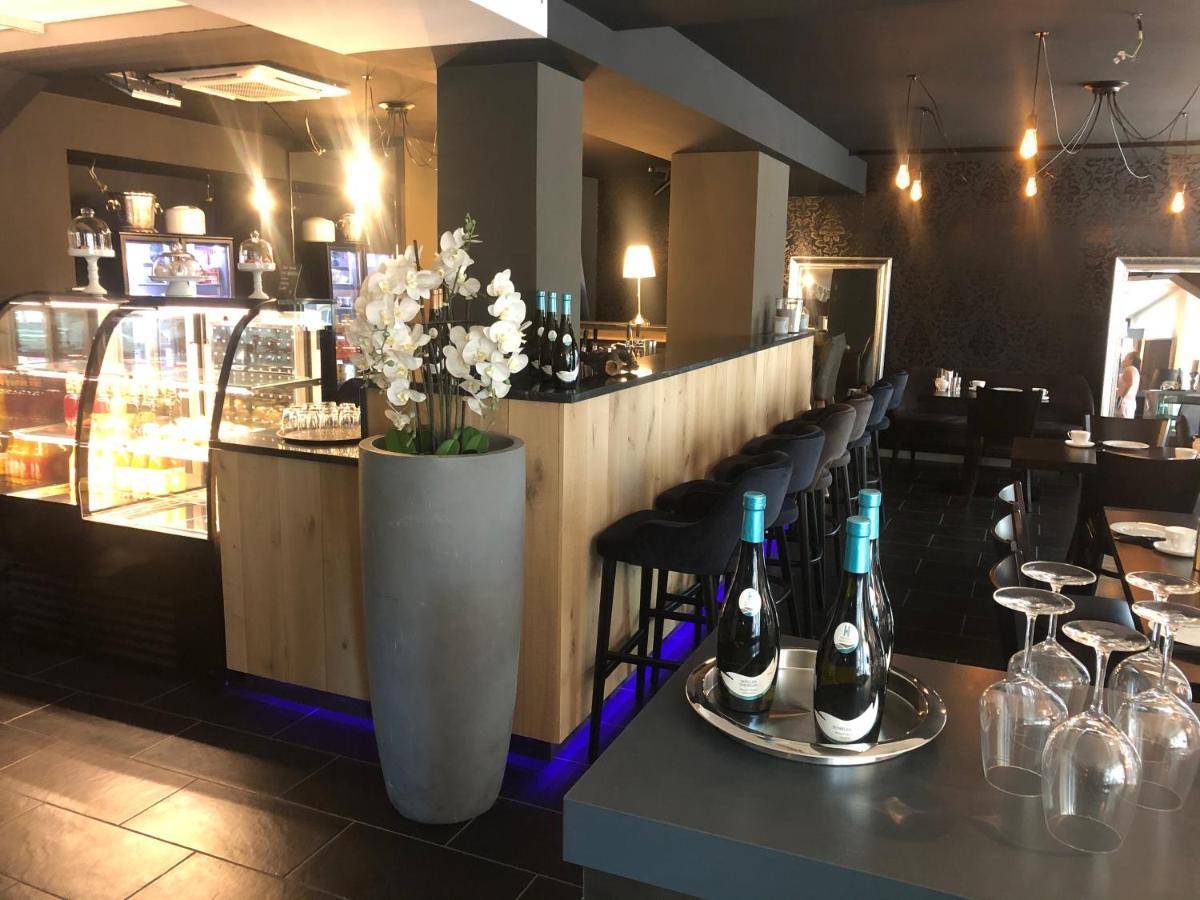 Burkhardt Guest house 3*